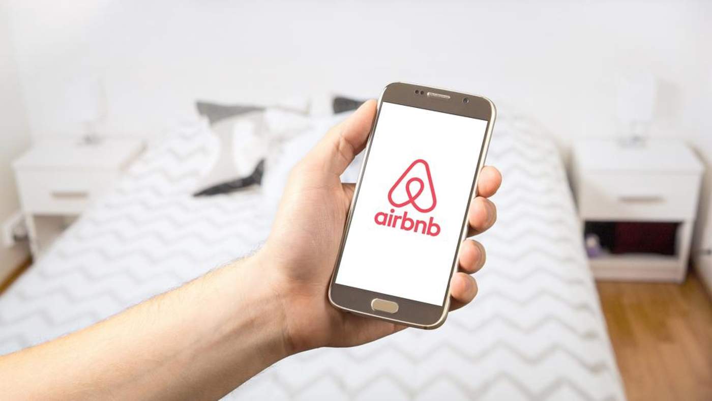 Airbnb, QiA Inmobiliaria, Hospedaje